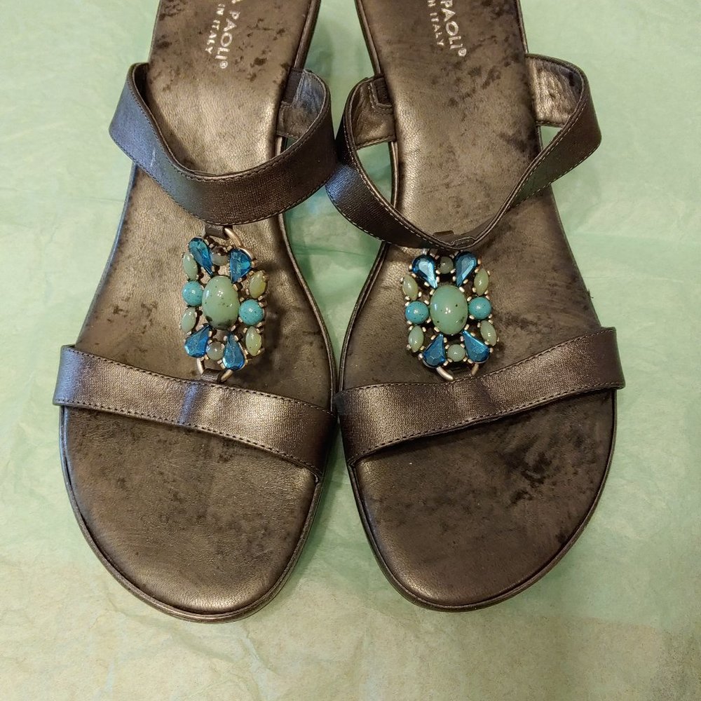 New Mila Paoli leather wedge sandals with a little bling